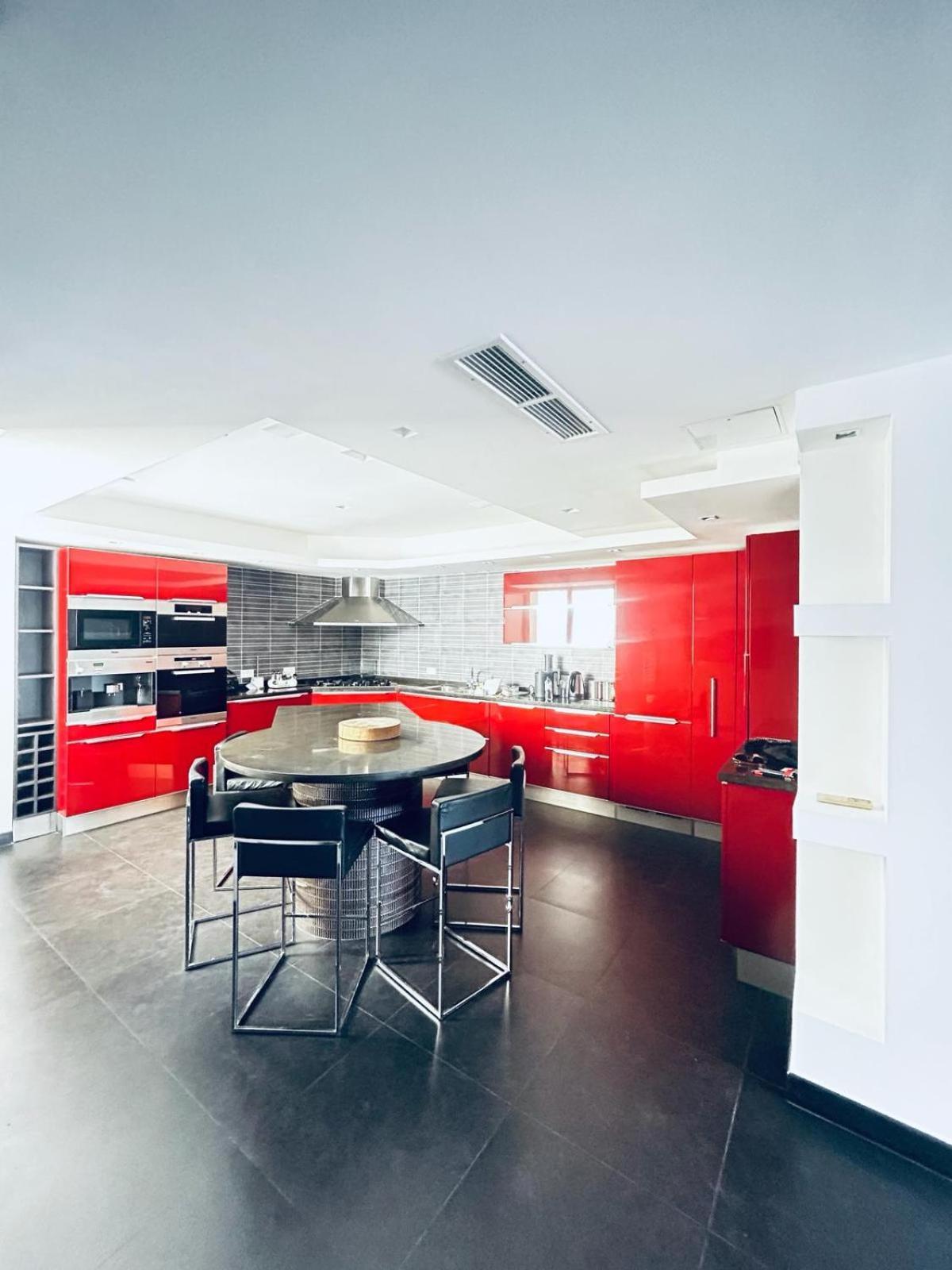 St Julians 3br 3bath Duplex *